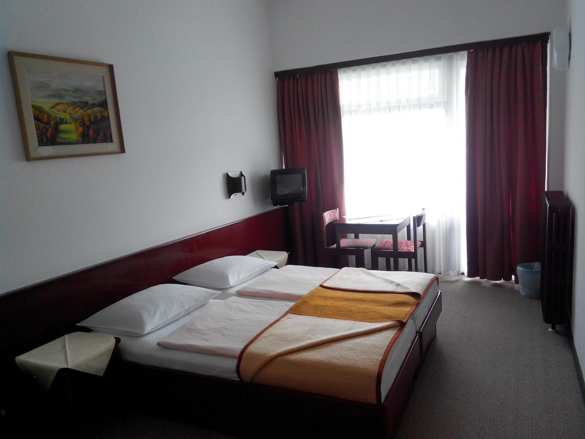Hotel Matija Gubec Stubicke Toplice Экстерьер фото